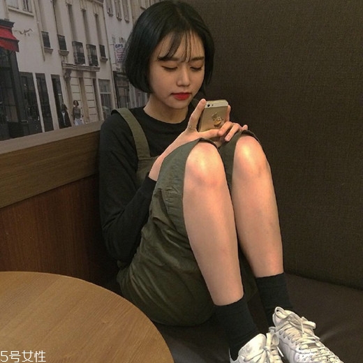 鵝蛋臉適合扎什么頭發好看 女生扎發發型大全