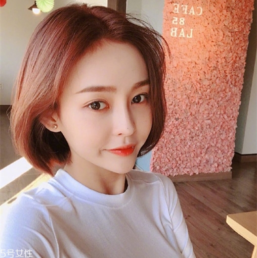 齊肩直發怎么扎好看 凸顯女神清純