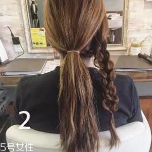 披肩發怎么弄好看圖解 六款新的編發教程