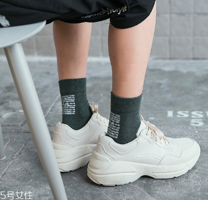 襪子破洞了要怎么處理？破洞了要及時(shí)縫