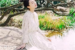 文藝范女生怎么穿搭？和你的青春敘敘舊