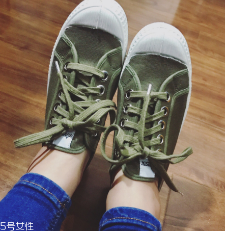 novesta鞋子多少錢？國寶級的經典款