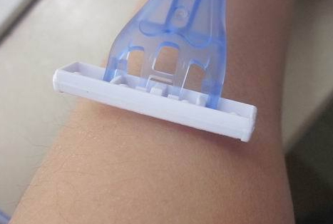 刮毛刀能帶上飛機嗎？