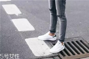 小白鞋開膠了怎么辦？一招拯救開膠小白鞋