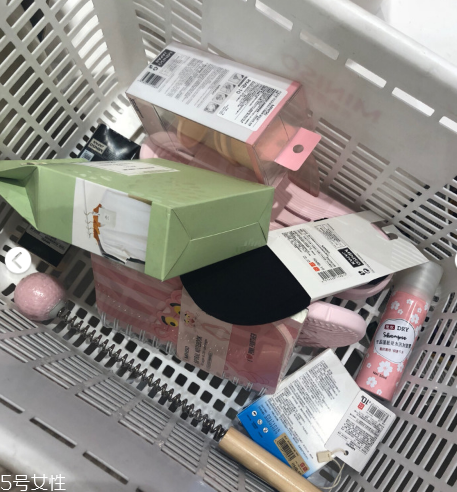 名創優品有哪些東西好用 名創優品必買好物清單