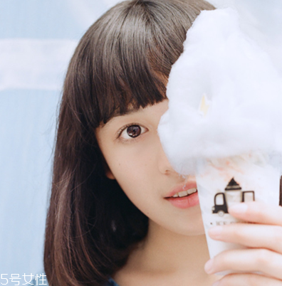 好看的女生短卷發發型推薦 夏天適合的短發發型圖片推薦