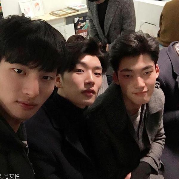 單眼皮男生適合什么發型 單眼皮男生也可以很帥