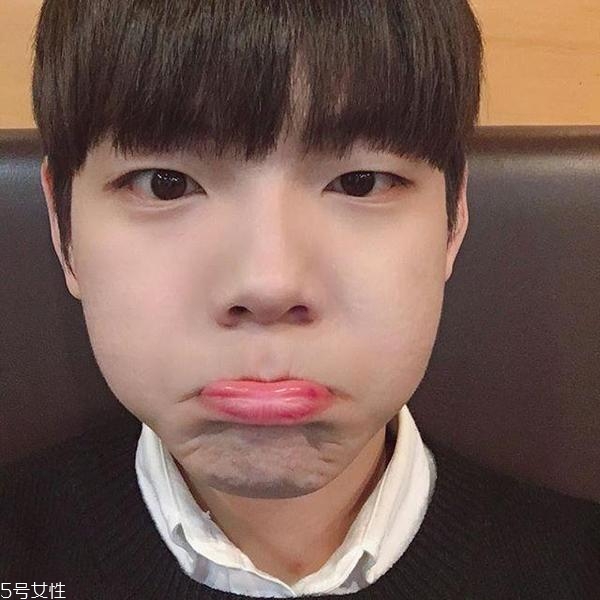 單眼皮男生適合什么發型 單眼皮男生也可以很帥