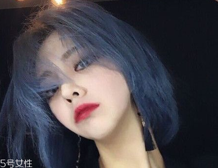 暗黃肌膚適合什么顏色的頭發 好看顯膚白的冷色系顏色