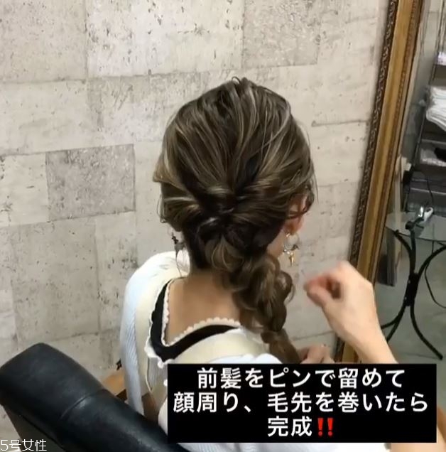 簡單3步優雅馬尾編發教程圖解