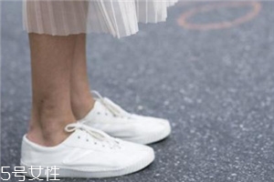 小白鞋多久洗一次？小白鞋的清洗頻率
