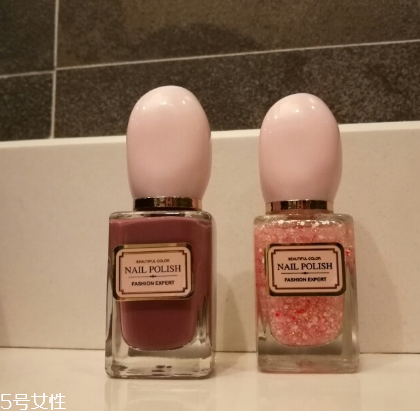 名創優品指甲油奶茶色好看嗎 名創優品指甲油測評