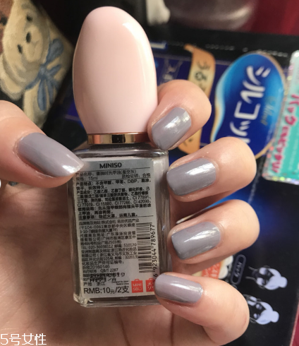 名創優品指甲油奶茶色好看嗎 名創優品指甲油測評