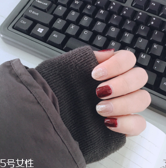 名創優品粉紅豹指甲油怎么樣 名創優品指甲油教程