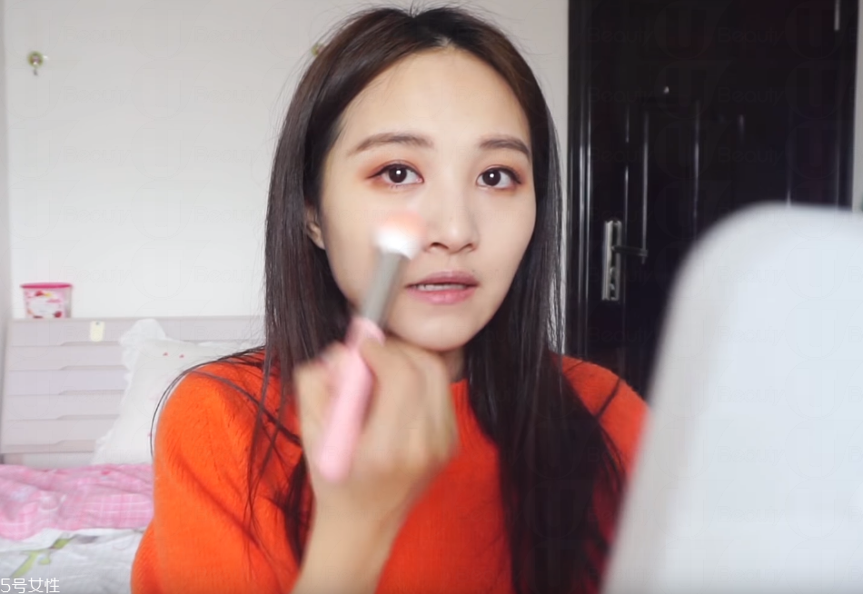 眼鏡妝容怎么畫(huà)圖解教程