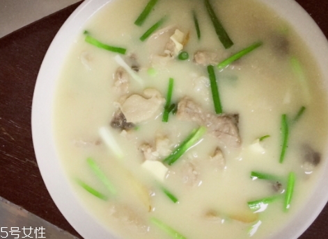 葡萄籽油可以炒菜嗎？葡萄籽油可以炒什么菜