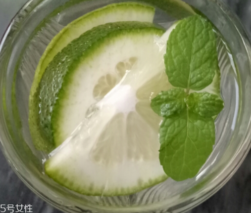 青檸檬可以減肥嗎？青檸檬減肥效果怎么樣？