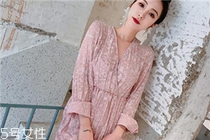 上身豐滿穿什么衣服好？適合上身豐滿女生的穿搭推薦