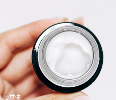 蘭蔻小黑瓶發光眼霜多少錢 蘭蔻新品肌底精華眼霜專柜價