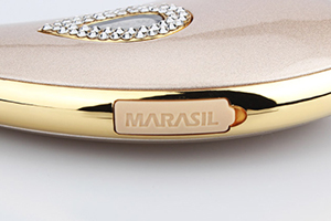 marasil刮痧板怎么充電？marasil瑪瑞莎刮痧板怎么開機