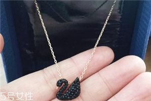 項(xiàng)鏈?zhǔn)裁床馁|(zhì)好？項(xiàng)鏈選哪種材質(zhì)好