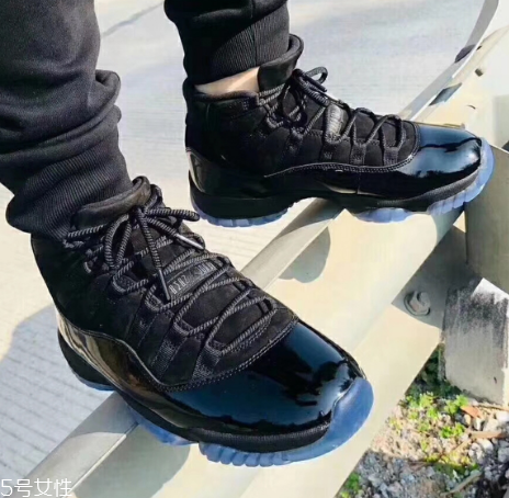 air jordan 11 cap and gown純黑配色什么時(shí)候發(fā)售？