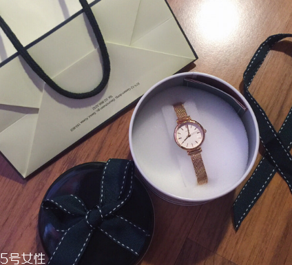 lloyd手表多少錢？lloyd手表官網(wǎng)價(jià)格