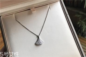 寶格麗扇子有幾個尺寸？寶格麗小扇子項鏈尺寸