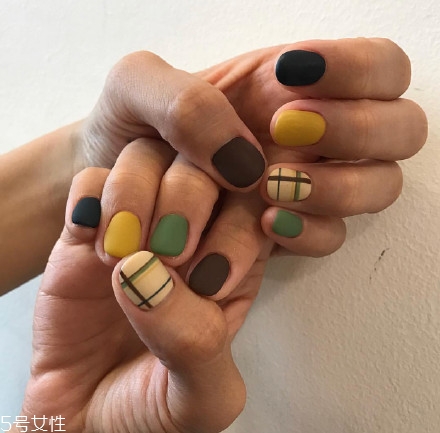 有質感磨砂美甲2018最新款圖片 磨砂美甲圖片2018款式