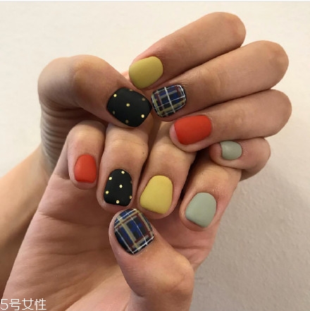 有質感磨砂美甲2018最新款圖片 磨砂美甲圖片2018款式