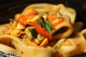 褲帶面的蘸汁怎么做 褲帶面的營養價值