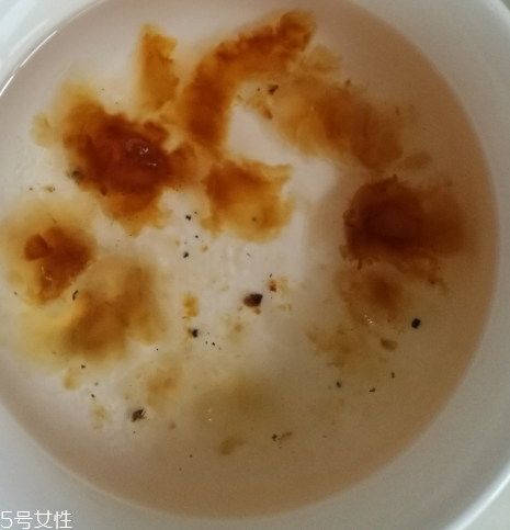 桃膠能和紅糖一起煮嗎？桃膠煮紅糖好嗎？