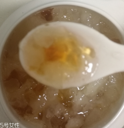 桃膠能和紅糖一起煮嗎？桃膠煮紅糖好嗎？