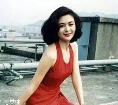 留什么發型顯年輕洋氣 30歲的女人適合什么發型圖片