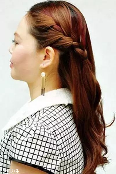 留什么發型顯年輕洋氣 30歲的女人適合什么發型圖片