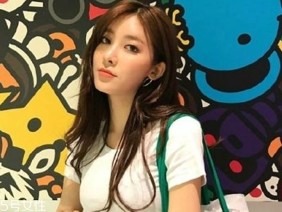 留什么發型顯年輕洋氣 30歲的女人適合什么發型圖片