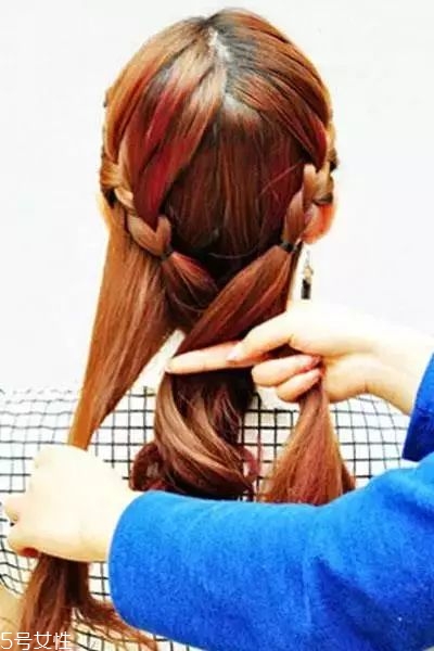 留什么發型顯年輕洋氣 30歲的女人適合什么發型圖片