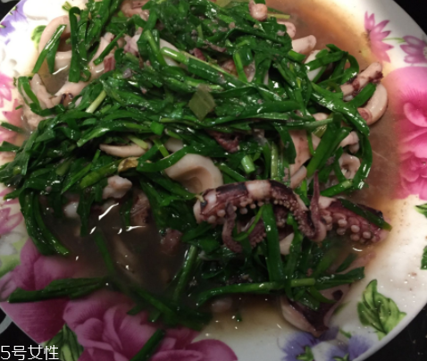 魷魚是海鮮嗎？魷魚屬于海鮮嗎？