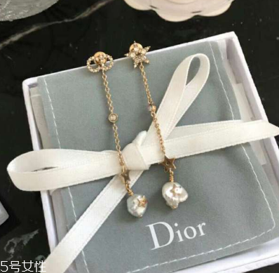 耳環發黑怎么辦？耳環發黑處理方法