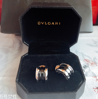 耳釘上的污垢怎么清洗？耳釘上有污垢怎么辦？