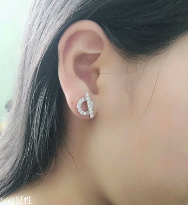 耳釘轉(zhuǎn)不動(dòng)怎么辦？耳釘轉(zhuǎn)不動(dòng)怎么處理？