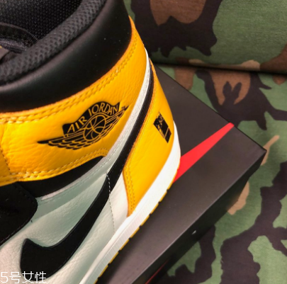aj1黑黃腳趾會發售嗎？aj1黑黃腳趾實物曝光
