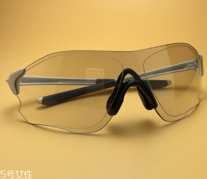 oakley眼鏡怎么樣？歐克利眼鏡好嗎？