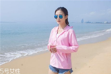 防曬衣上的油怎么洗？防曬衣上滴了油用什么洗？