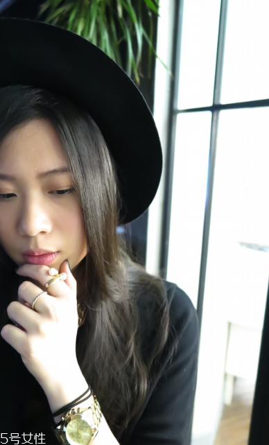 帽子怎樣戴才好看 臉型發型帽款完美搭配指南