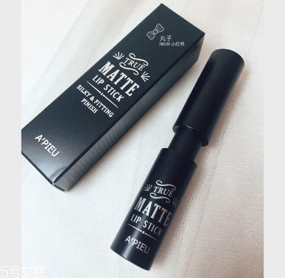 apieu口紅色號試色 apieu的產品介紹