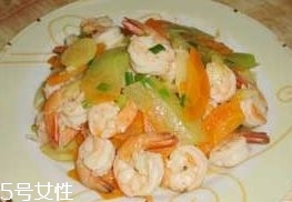 西瓜皮怎么做好吃？常見的西瓜皮做法