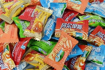 棒棒糖的牌子有哪些？好吃的棒棒糖推薦