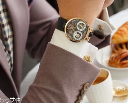 手表是男左女右嗎？手表佩戴是男左女右嗎？