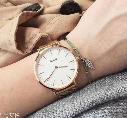 cluse手表怎么調時間？cluse手表調節時間方法